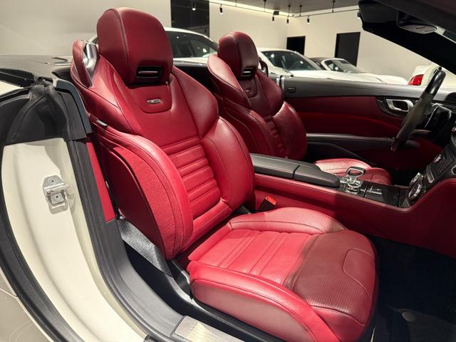 ＳＬ ＳＬ６３　ハイパーフォージド鍛造２０／２１インチＡＷ　マジックスカイルーフ　赤革　カーボンインテリア　ハーマンカードン　シートヒーター／クーラー　純正フロアマット　純正ナビ　ＴＶ　Ｂｌｕｅｔｏｏｔｈ　左ハンドル（38枚目）