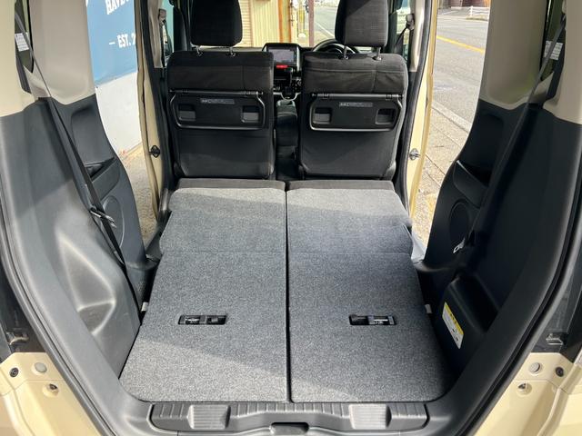 Ｎ－ＢＯＸ Ｇ・Ｌパッケージ　・スマートキー・プッシュスタート・ＣＴＢＡ・両側パワースライドドア・オートエアコン・アイドリングストップ・ナビ・バックカメラ・フルセグＴＶ・ＤＶＤ・ステアリングリモコン・ＥＴＣ・荷室フラット（12枚目）