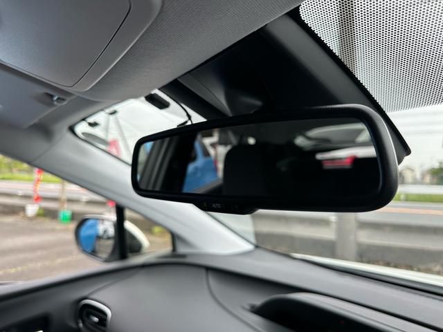 プリウス Ａ　トヨタセーフティーセンス　純正９インチナビ　バックカメラ　ＥＴＣ　ＬＥＤヘッド　コーナーソナー　クルーズコントロール　ＬＤＡ　ヘッドアップディスプレイ　ブラインドスポットモニター　コムテックドラレコ（30枚目）