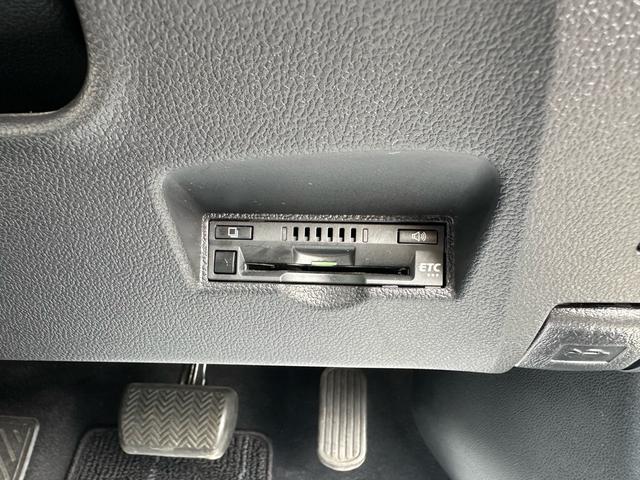 プリウス Ａ　トヨタセーフティーセンス　純正９インチナビ　バックカメラ　ＥＴＣ　ＬＥＤヘッド　コーナーソナー　クルーズコントロール　ＬＤＡ　ヘッドアップディスプレイ　ブラインドスポットモニター　コムテックドラレコ（48枚目）