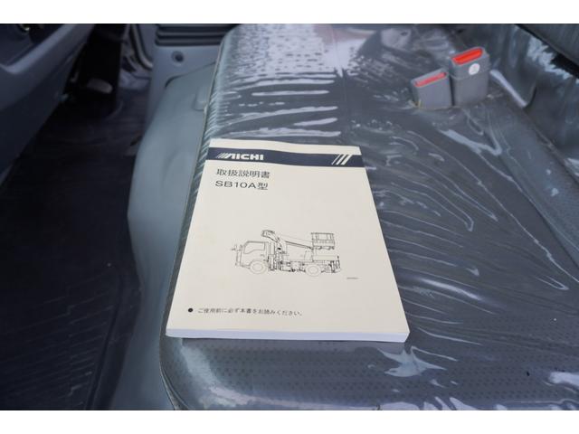 高所作業車　走行１８０００ｋｍ台　アイチＳＢ１０Ａ　地上高９．７ｍ　バケット２００Ｋｇ　電工仕様　上物同年　２０１８年７月製　電動サイドブレーキ　ＥＴＣ　左電格ミラー(62枚目)