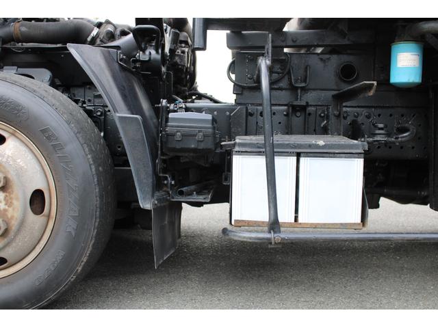 エルフトラック 回転式パッカー車　４ＷＤ　容積４．３立米　バックモニター　連続積込　汚水タンク　４ＷＤ　排出方法ダンプ式４（45枚目）