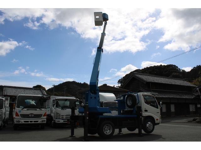 日野 デュトロ