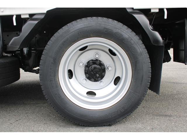 全低床　平　Ｐ／Ｇ付　４ＷＤ　新明和ＲＥ０６－１１０３　４ＷＤ　フルフラットロー　荷台床鉄板　荷台内寸３０６０－１６１５－８３０　ゲートテーブル８４５－１５８０　車両総重量４３８５ｋｇ(54枚目)