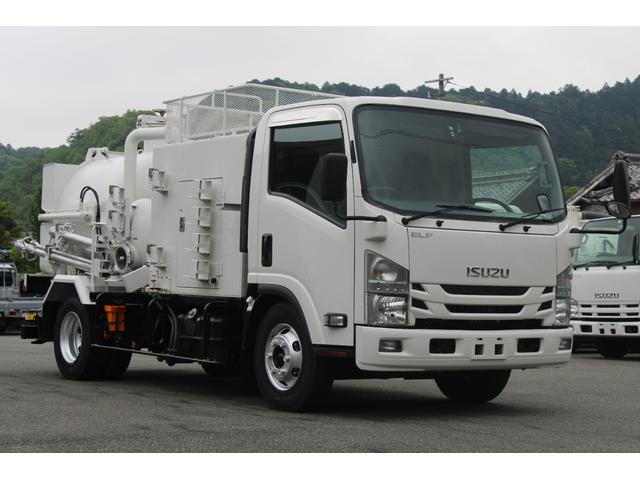 エルフトラック 汚泥吸引車　新明和クリーンキューム　ＧＶＥ３－Ｗ２００　サブエンジン駆動式　タンク容量２．０立米　１９５０Ｌ　ブロア動力３４ＫＷ　吸引圧力９３ＫＰＡ　上物同年式　アワメーター３４０時間　Ｂモニター　左電格ミラー（3枚目）