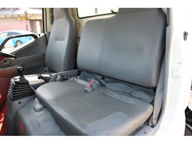 デュトロ パッカー車／塵芥車　２ｔ　４．６立米　プレス式　☆１１尺☆新明和ＧＴ０４２－５４３３ＮＧ☆連続スイッチ☆汚水タンク☆フォグランプ☆Ｂモニター☆スペアキー☆電格ミラー☆車両総重量６５５５ｋｇ☆荷台内寸３５４６ｘ１７２５ｘ１２４０（73枚目）