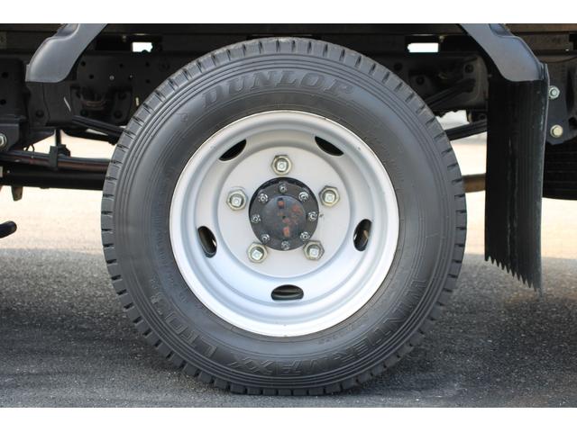 エルフトラック Ｗキャブ　ロング　４ＷＤ　パワーゲート　２ｔ積載　新明和ＲＡ０８　アーム式　パートタイム４ＷＤ　バックモニター　電格ミラー　ＥＴＣ　ＡＥＢＳカメラ　レーンアシスト　ナビ　キーレス　車両総重量５５６０ｋｇ　ゲートサイズ１１６０－１５４２　床地上高９１４（41枚目）