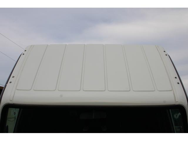 キャンター 平ボディ－２ｔ　アルミブロック　全低床　☆１０尺☆パブコ製アルミアオリ☆背板荷床ステンレス加工☆レーンアシスト☆フォグランプ☆キーレス☆電格ミラー☆車両総重量４４８５ｋｇ☆荷台内寸３１２１ｘ１６１６ｘ４９５☆床地上高８９２（11枚目）