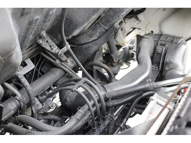 キャンター 平ボディ－２ｔ　アルミブロック　全低床　☆１０尺☆パブコ製アルミアオリ☆背板荷床ステンレス加工☆レーンアシスト☆フォグランプ☆キーレス☆電格ミラー☆車両総重量４４８５ｋｇ☆荷台内寸３１２１ｘ１６１６ｘ４９５☆床地上高８９２（19枚目）