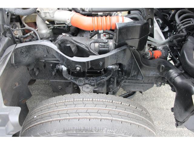 キャンター 平ボディ－２ｔ　アルミブロック　全低床　☆１０尺☆パブコ製アルミアオリ☆背板荷床ステンレス加工☆レーンアシスト☆フォグランプ☆キーレス☆電格ミラー☆車両総重量４４８５ｋｇ☆荷台内寸３１２１ｘ１６１６ｘ４９５☆床地上高８９２（27枚目）