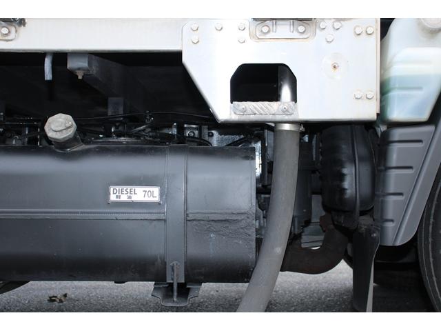 キャンター 平ボディ－２ｔ　アルミブロック　全低床　☆１０尺☆パブコ製アルミアオリ☆背板荷床ステンレス加工☆レーンアシスト☆フォグランプ☆キーレス☆電格ミラー☆車両総重量４４８５ｋｇ☆荷台内寸３１２１ｘ１６１６ｘ４９５☆床地上高８９２（37枚目）