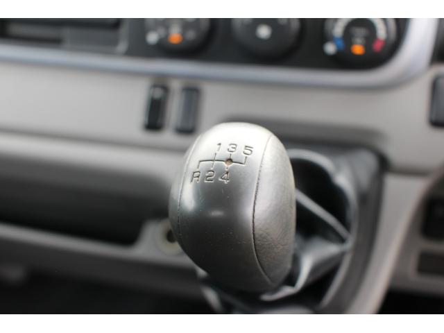 キャンター 平ボディ－２ｔ　アルミブロック　全低床　☆１０尺☆パブコ製アルミアオリ☆背板荷床ステンレス加工☆レーンアシスト☆フォグランプ☆キーレス☆電格ミラー☆車両総重量４４８５ｋｇ☆荷台内寸３１２１ｘ１６１６ｘ４９５☆床地上高８９２（56枚目）