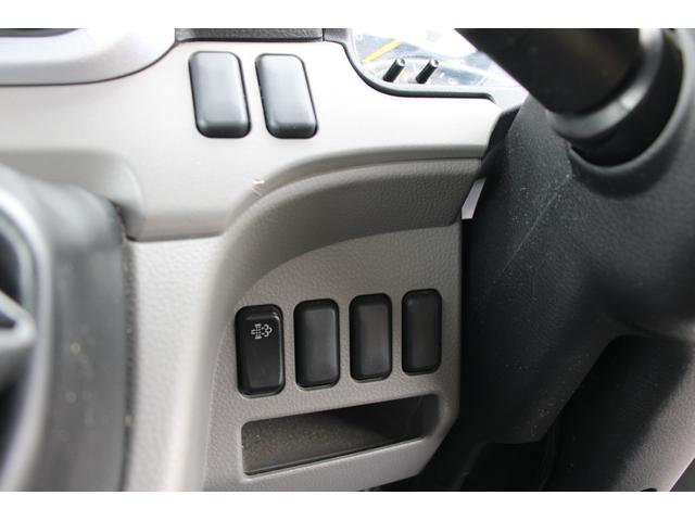 キャンター 平ボディ－２ｔ　アルミブロック　全低床　☆１０尺☆パブコ製アルミアオリ☆背板荷床ステンレス加工☆レーンアシスト☆フォグランプ☆キーレス☆電格ミラー☆車両総重量４４８５ｋｇ☆荷台内寸３１２１ｘ１６１６ｘ４９５☆床地上高８９２（62枚目）