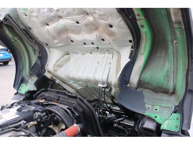 エルフトラック パッカー車/塵芥車 3.4t積載 6.5立米 回転式 新明和GR064-1634S2 巻込み式 連続積込 汚水タンク 電格ミラー サイドラダー 箱上キャリア スペアキー 車両総重量7995kg 荷台内寸4131-2051-1432(28枚目)