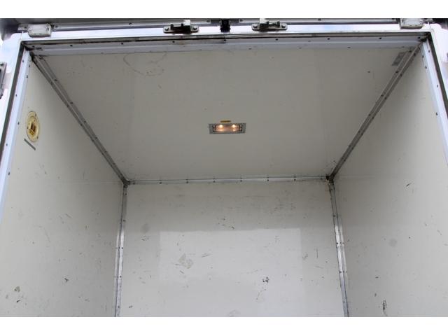 エルフトラック 冷蔵冷凍車　１．５ｔ　　－３０℃　☆１０尺☆東プレＸＬ２２Ｌ０Ｃ－Ｐ☆サイドドア☆Ｂモニター☆荷箱キー有☆ＥＴＣ☆車両総重量４１３５ｋｇ☆荷台内寸前室：１２９３ｘ１５４２ｘ１６０９後室：１５７６ｘ１５４２ｘ１６０９（47枚目）