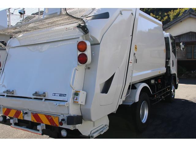 フォワード パッカー車/塵芥車 4.45t 8.2立米 プレス式 極東GB82-27-S☆プレスパック☆連続スイッチ☆汚水タンク☆レザー調シートカバー☆フォグ☆210PS☆Bモニター☆電格ミラー☆ETC☆車両総重量10945kg☆荷台内寸4681x2065x1612(14枚目)