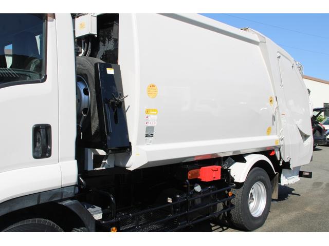 フォワード パッカー車/塵芥車 4.45t 8.2立米 プレス式 極東GB82-27-S☆プレスパック☆連続スイッチ☆汚水タンク☆レザー調シートカバー☆フォグ☆210PS☆Bモニター☆電格ミラー☆ETC☆車両総重量10945kg☆荷台内寸4681x2065x1612(15枚目)