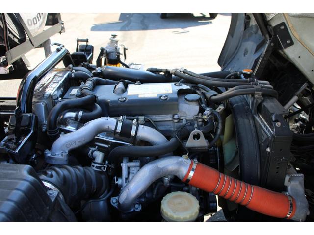 フォワード パッカー車/塵芥車 4.45t 8.2立米 プレス式 極東GB82-27-S☆プレスパック☆連続スイッチ☆汚水タンク☆レザー調シートカバー☆フォグ☆210PS☆Bモニター☆電格ミラー☆ETC☆車両総重量10945kg☆荷台内寸4681x2065x1612(22枚目)