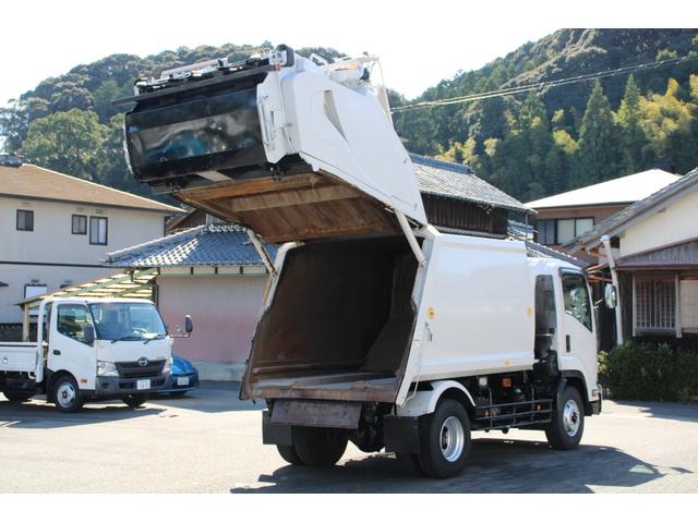 フォワード パッカー車/塵芥車 4.45t 8.2立米 プレス式 極東GB82-27-S☆プレスパック☆連続スイッチ☆汚水タンク☆レザー調シートカバー☆フォグ☆210PS☆Bモニター☆電格ミラー☆ETC☆車両総重量10945kg☆荷台内寸4681x2065x1612(32枚目)