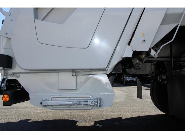 フォワード パッカー車/塵芥車 4.45t 8.2立米 プレス式 極東GB82-27-S☆プレスパック☆連続スイッチ☆汚水タンク☆レザー調シートカバー☆フォグ☆210PS☆Bモニター☆電格ミラー☆ETC☆車両総重量10945kg☆荷台内寸4681x2065x1612(56枚目)