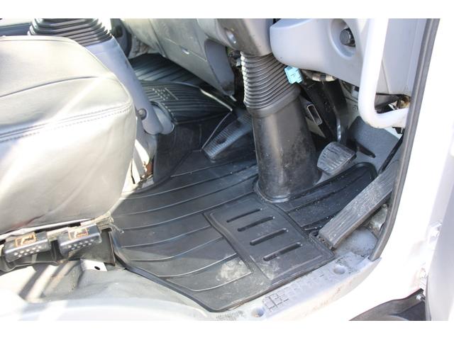 フォワード パッカー車/塵芥車 4.45t 8.2立米 プレス式 極東GB82-27-S☆プレスパック☆連続スイッチ☆汚水タンク☆レザー調シートカバー☆フォグ☆210PS☆Bモニター☆電格ミラー☆ETC☆車両総重量10945kg☆荷台内寸4681x2065x1612(69枚目)