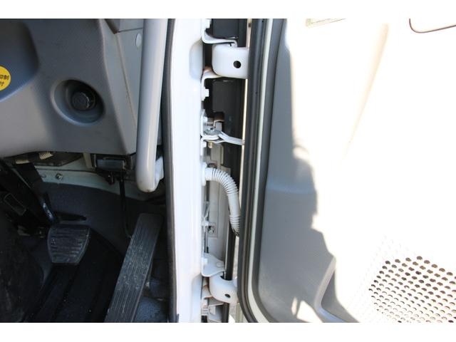 フォワード パッカー車/塵芥車 4.45t 8.2立米 プレス式 極東GB82-27-S☆プレスパック☆連続スイッチ☆汚水タンク☆レザー調シートカバー☆フォグ☆210PS☆Bモニター☆電格ミラー☆ETC☆車両総重量10945kg☆荷台内寸4681x2065x1612(75枚目)