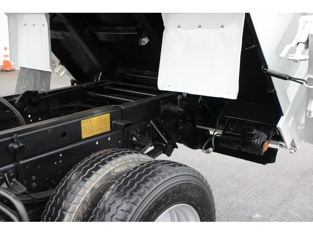 フォワード 深ダンプ 3.05t 土砂禁 ☆極東DD04-35☆190PS/140KW☆4x2☆電格ミラー☆フォグランプ☆スペアキー☆車両総重量7985kg☆荷台内寸3422x1994x1206(50枚目)