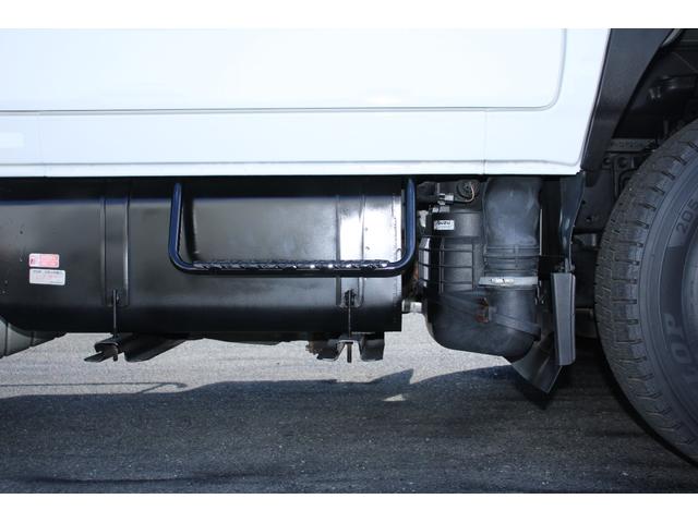 エルフトラック Wキャブ 1.15t積載 4WD パートタイム4WD Wピック 6人乗り 全低床 キーレス 車両総重量3960kg 荷台内寸2091-1618-377 床地上高818(33枚目)