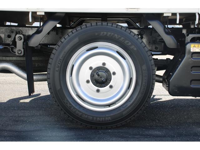 エルフトラック Wキャブ 1.15t積載 4WD パートタイム4WD Wピック 6人乗り 全低床 キーレス 車両総重量3960kg 荷台内寸2091-1618-377 床地上高818(36枚目)