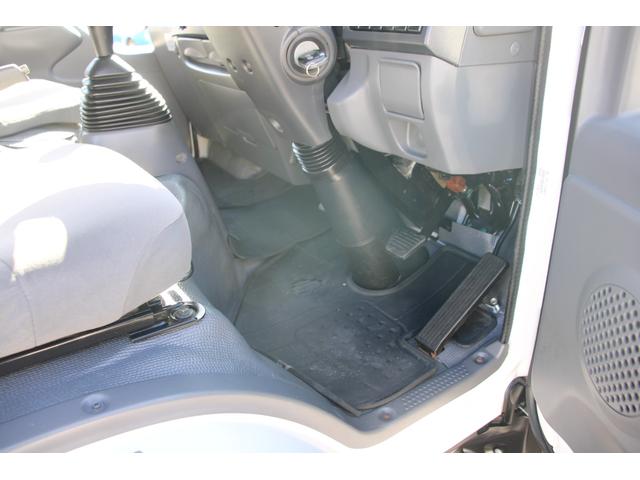 エルフトラック Wキャブ 1.15t積載 4WD パートタイム4WD Wピック 6人乗り 全低床 キーレス 車両総重量3960kg 荷台内寸2091-1618-377 床地上高818(46枚目)