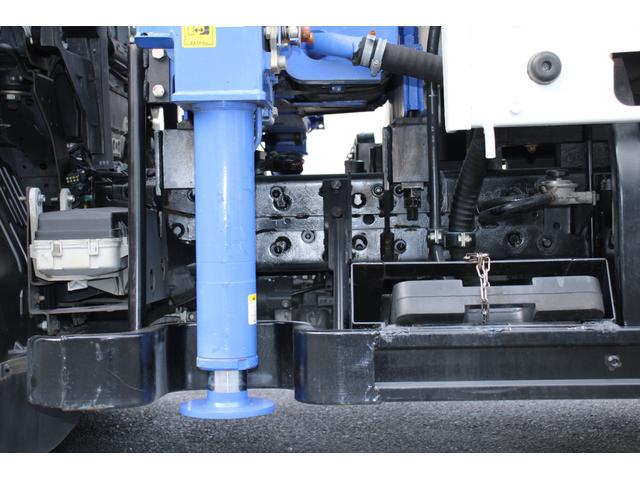 エルフトラック 4段クレーン ラジコン付 2.8t積載 ロング タダノZE264HRE 2.63t吊 フックイン ETC ロープ穴・フック2対 キーレス 車両総重量6365kg 荷台内寸3711-1786-373 床地上高1031(40枚目)