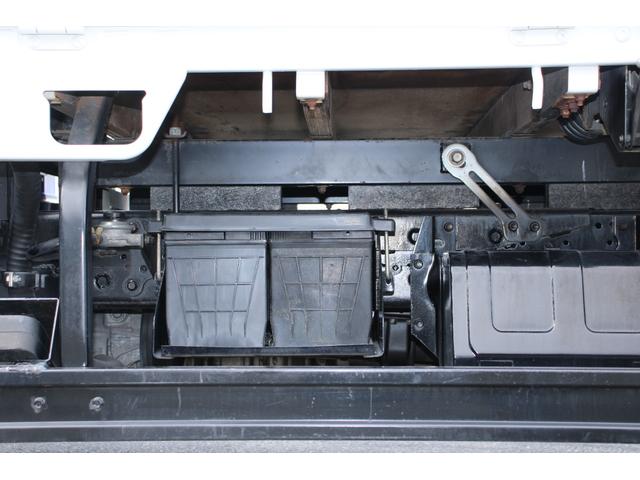 エルフトラック 4段クレーン ラジコン付 2.8t積載 ロング タダノZE264HRE 2.63t吊 フックイン ETC ロープ穴・フック2対 キーレス 車両総重量6365kg 荷台内寸3711-1786-373 床地上高1031(41枚目)