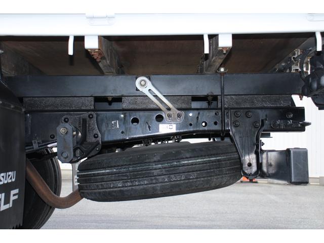 エルフトラック 4段クレーン ラジコン付 2.8t積載 ロング タダノZE264HRE 2.63t吊 フックイン ETC ロープ穴・フック2対 キーレス 車両総重量6365kg 荷台内寸3711-1786-373 床地上高1031(43枚目)