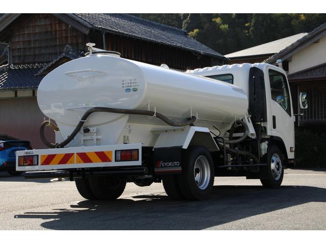 エルフトラック 散水車 4t ワイド ☆11尺☆極東LH04-304☆PTO式☆4000リットル☆キーレス☆スペアキー☆ETC☆車両重量7335kg☆荷台内寸3899x1920x1288(8枚目)