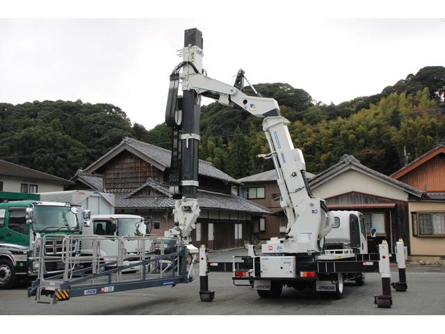 エルフトラック 橋梁点検車 ☆13尺☆アイチブリッジマスターSF77B1FR☆Bモニター☆245アワ―☆アルコアAW☆AEBSカメラ☆電格ミラー☆ETC☆アドブルー☆車両総重量7990kg☆荷台内寸4846x2080x1898(6枚目)