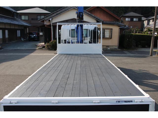 ヒノレンジャー クレーン４段　　２．７５ｔ　ラジコン　☆タダノＺＥ３０４ＨＲ☆２．９３吊☆フックイン☆ロープ穴４対☆４ｘ２☆２１０ＰＳ／１５４ＫＷ☆電格ミラー☆ＥＴＣ☆車両総重量７９７５ｋｇ☆荷台内寸５４０８ｘ２１４５ｘ４０４（40枚目）