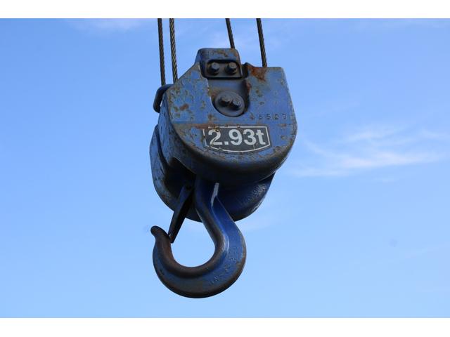 ヒノレンジャー クレーン４段　　２．７５ｔ　ラジコン　☆タダノＺＥ３０４ＨＲ☆２．９３吊☆フックイン☆ロープ穴４対☆４ｘ２☆２１０ＰＳ／１５４ＫＷ☆電格ミラー☆ＥＴＣ☆車両総重量７９７５ｋｇ☆荷台内寸５４０８ｘ２１４５ｘ４０４（44枚目）