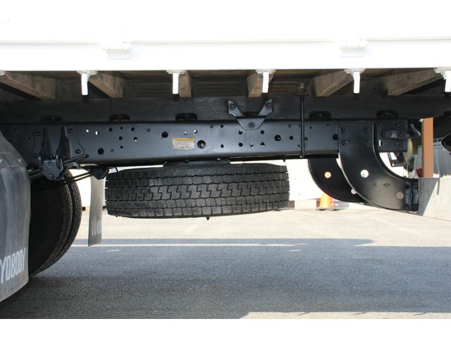 ヒノレンジャー クレーン４段　　２．７５ｔ　ラジコン　☆タダノＺＥ３０４ＨＲ☆２．９３吊☆フックイン☆ロープ穴４対☆４ｘ２☆２１０ＰＳ／１５４ＫＷ☆電格ミラー☆ＥＴＣ☆車両総重量７９７５ｋｇ☆荷台内寸５４０８ｘ２１４５ｘ４０４（46枚目）