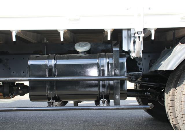 ヒノレンジャー クレーン４段　　２．７５ｔ　ラジコン　☆タダノＺＥ３０４ＨＲ☆２．９３吊☆フックイン☆ロープ穴４対☆４ｘ２☆２１０ＰＳ／１５４ＫＷ☆電格ミラー☆ＥＴＣ☆車両総重量７９７５ｋｇ☆荷台内寸５４０８ｘ２１４５ｘ４０４（49枚目）