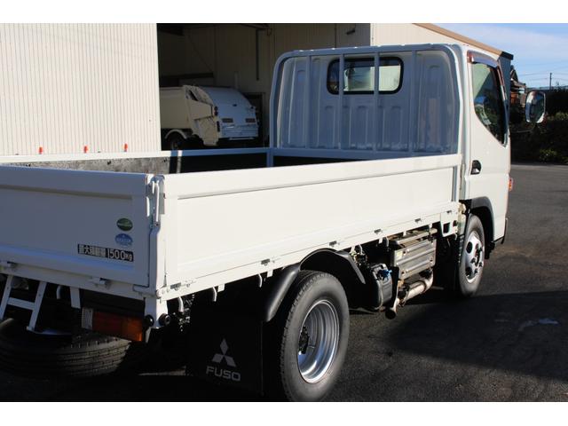 キャンター 平ボディ　１．５ｔ積載　４ＷＤ　１．５ｔ積載　３方開　４ＷＤ　全低床　ＥＴＣ　車両総重量４０１５ｋｇ　荷台内寸３１２２－１６０９－３７３　床地上高８８４（13枚目）