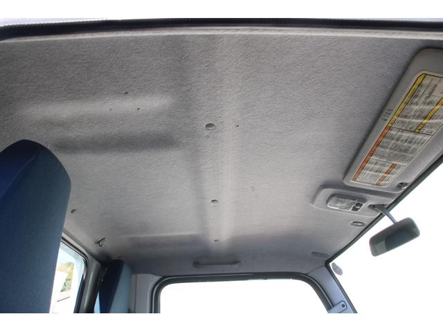 キャンター 平ボディ　１．５ｔ積載　４ＷＤ　１．５ｔ積載　３方開　４ＷＤ　全低床　ＥＴＣ　車両総重量４０１５ｋｇ　荷台内寸３１２２－１６０９－３７３　床地上高８８４（60枚目）