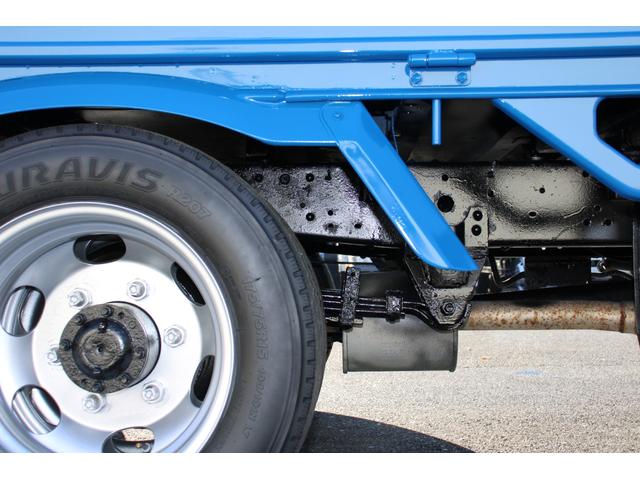 トヨエース Ｗキャブ　１．１ｔ積載　パワーゲート付　極東Ｓ６０１　アーム式　ディーゼル　Ｗピック　６人乗り　リアＷタイヤ　全低床　車両総重量３６００ｋｇ　荷台内寸２０３７－１６０７－３７４　ゲートサイズ９６５－１４５９　床地上高７７５（37枚目）