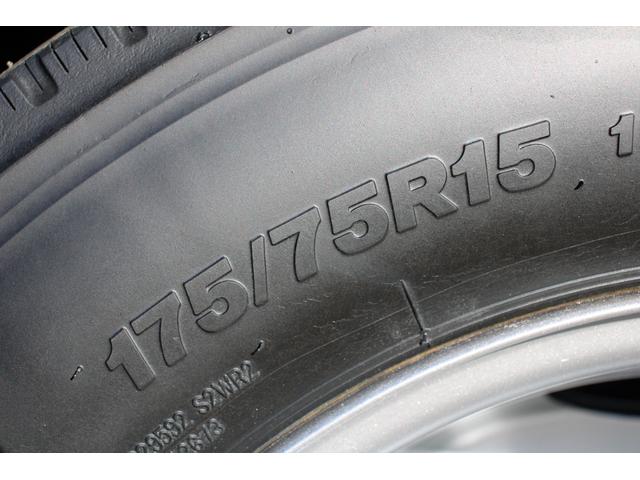 トヨエース Ｗキャブ　１．１ｔ積載　パワーゲート付　極東Ｓ６０１　アーム式　ディーゼル　Ｗピック　６人乗り　リアＷタイヤ　全低床　車両総重量３６００ｋｇ　荷台内寸２０３７－１６０７－３７４　ゲートサイズ９６５－１４５９　床地上高７７５（44枚目）