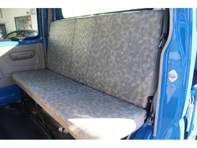 トヨエース Ｗキャブ　１．１ｔ積載　パワーゲート付　極東Ｓ６０１　アーム式　ディーゼル　Ｗピック　６人乗り　リアＷタイヤ　全低床　車両総重量３６００ｋｇ　荷台内寸２０３７－１６０７－３７４　ゲートサイズ９６５－１４５９　床地上高７７５（67枚目）