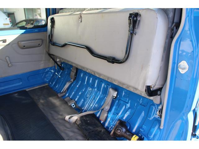 トヨエース Ｗキャブ　１．１ｔ積載　パワーゲート付　極東Ｓ６０１　アーム式　ディーゼル　Ｗピック　６人乗り　リアＷタイヤ　全低床　車両総重量３６００ｋｇ　荷台内寸２０３７－１６０７－３７４　ゲートサイズ９６５－１４５９　床地上高７７５（68枚目）