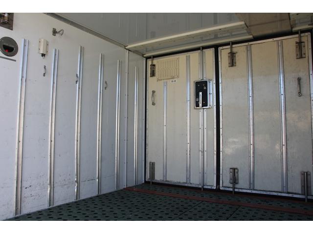 エルフトラック 冷蔵冷凍車　１．５ｔ　　　低温　－３０℃　２室　☆１０尺☆東プレＭＪ２２ＬＯＣ☆－３０℃設定☆サイドドア☆仕切扉☆２室☆荷箱キー有☆スペアキー☆Ｂモニター☆車両総重量４１２５ｋｇ☆荷台内寸３０２５ｘ１５６１ｘ１３４５☆床地上高９４８（37枚目）