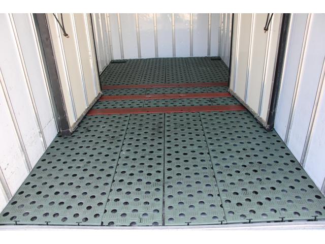 エルフトラック 冷蔵冷凍車　１．５ｔ　　　低温　－３０℃　２室　☆１０尺☆東プレＭＪ２２ＬＯＣ☆－３０℃設定☆サイドドア☆仕切扉☆２室☆荷箱キー有☆スペアキー☆Ｂモニター☆車両総重量４１２５ｋｇ☆荷台内寸３０２５ｘ１５６１ｘ１３４５☆床地上高９４８（38枚目）