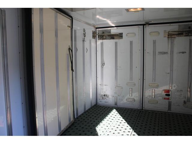 エルフトラック 冷蔵冷凍車　１．５ｔ　　　低温　－３０℃　２室　☆１０尺☆東プレＭＪ２２ＬＯＣ☆－３０℃設定☆サイドドア☆仕切扉☆２室☆荷箱キー有☆スペアキー☆Ｂモニター☆車両総重量４１２５ｋｇ☆荷台内寸３０２５ｘ１５６１ｘ１３４５☆床地上高９４８（48枚目）