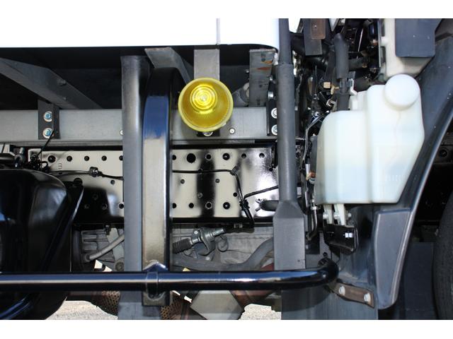 エルフトラック 冷蔵冷凍車　１．５ｔ　　　低温　－３０℃　２室　☆１０尺☆東プレＭＪ２２ＬＯＣ☆－３０℃設定☆サイドドア☆仕切扉☆２室☆荷箱キー有☆スペアキー☆Ｂモニター☆車両総重量４１２５ｋｇ☆荷台内寸３０２５ｘ１５６１ｘ１３４５☆床地上高９４８（58枚目）