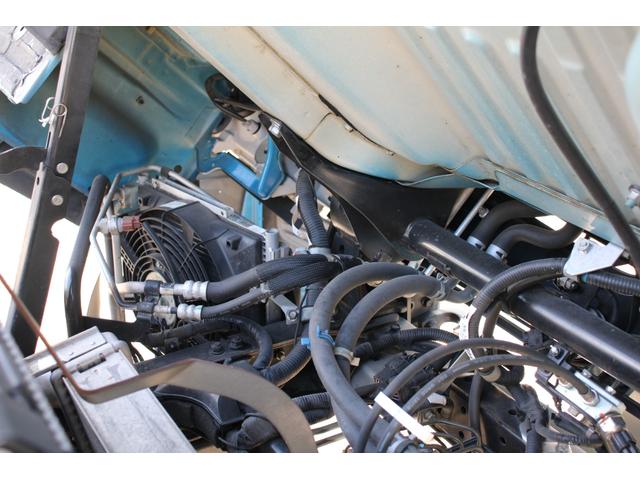 キャンター 平ボディ　３ｔ積載　ワイドロング　３ｔ積載　バックカメラ　キーレス　ナビ　電格ミラー　ＥＴＣ　アオリ縞板加工　車両総重量５９０５ｋｇ　荷台内寸４３５４－１８９７－３７８　床地上高９７７（27枚目）